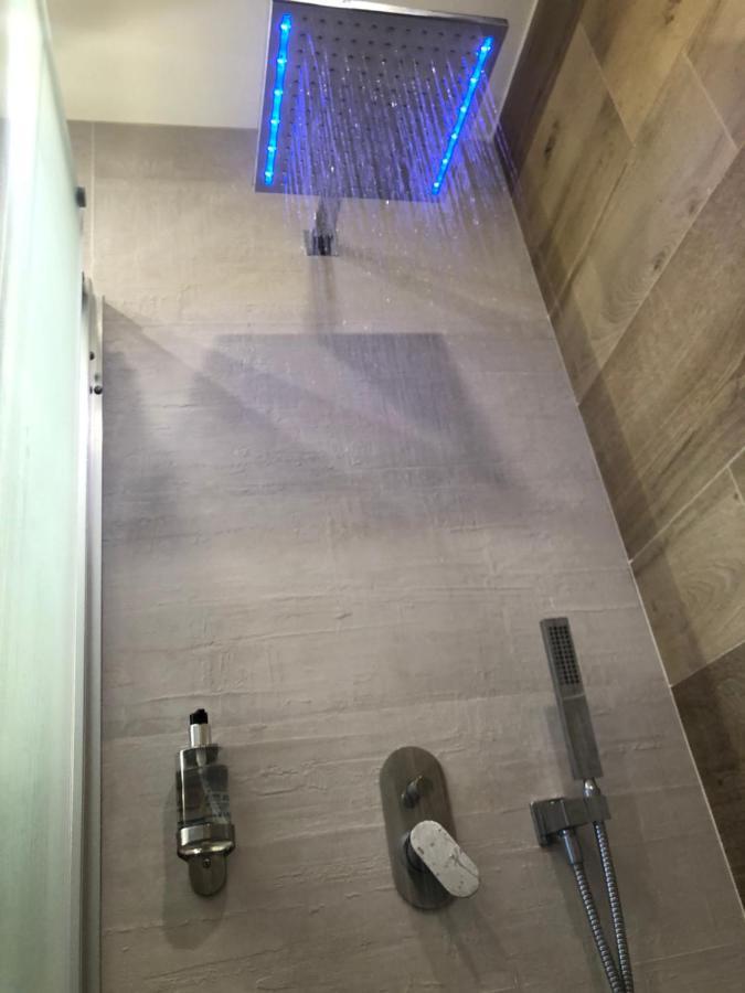 Via Milano 52 Otel Roma Dış mekan fotoğraf